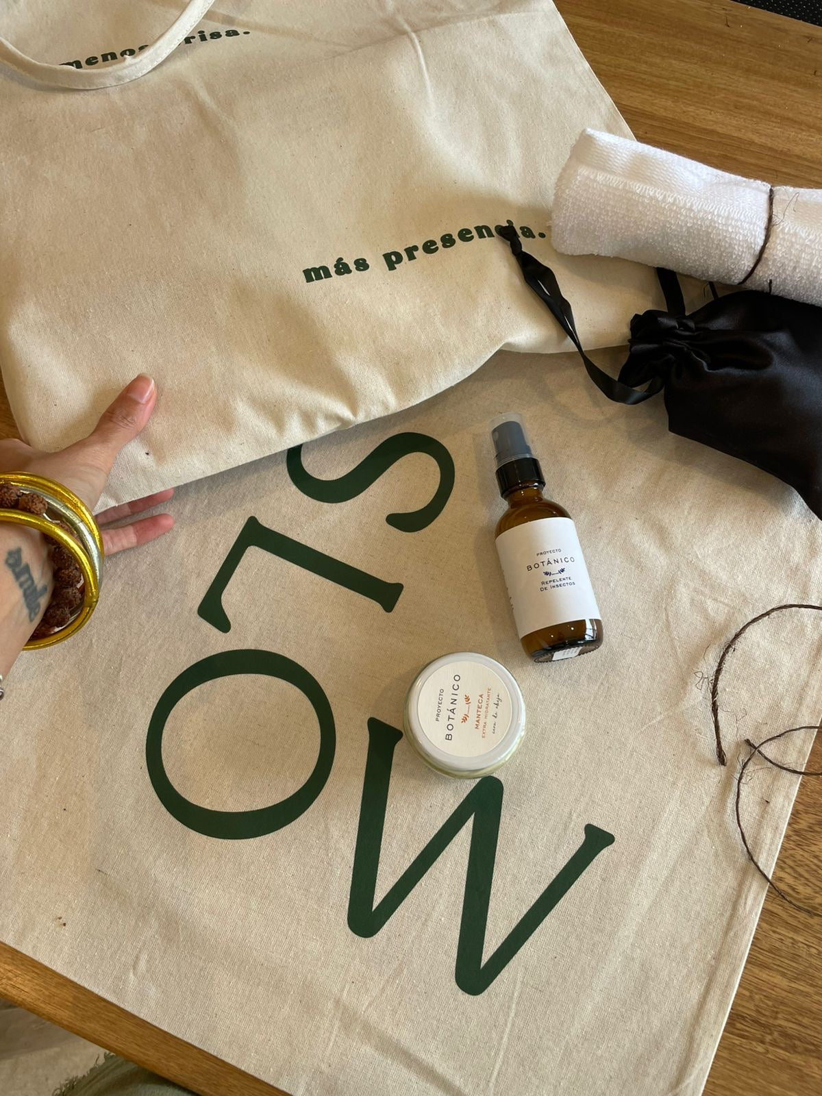 Collab: Proyecto Botánico + SLOW the program