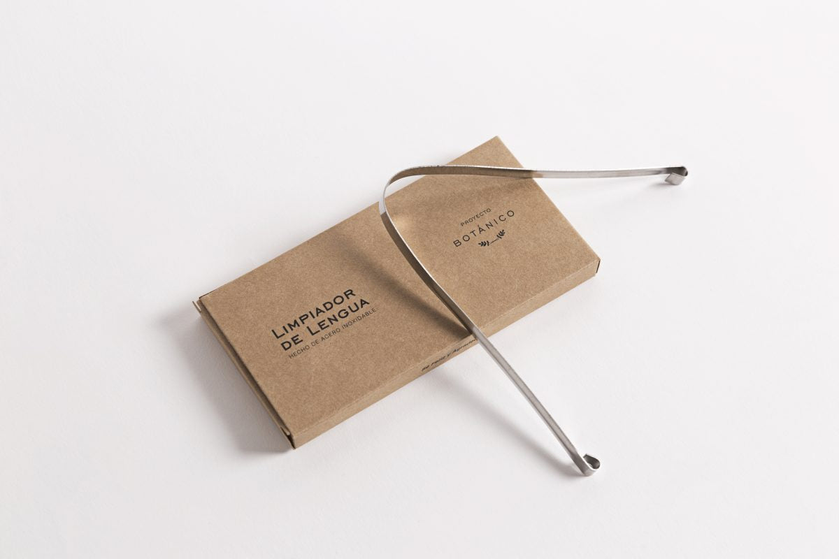 ¿Por qué es importante limpiar nuestra lengua?