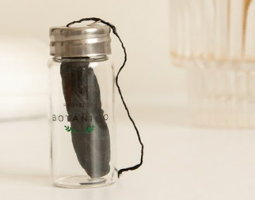 Hilo dental de fibras vegetales