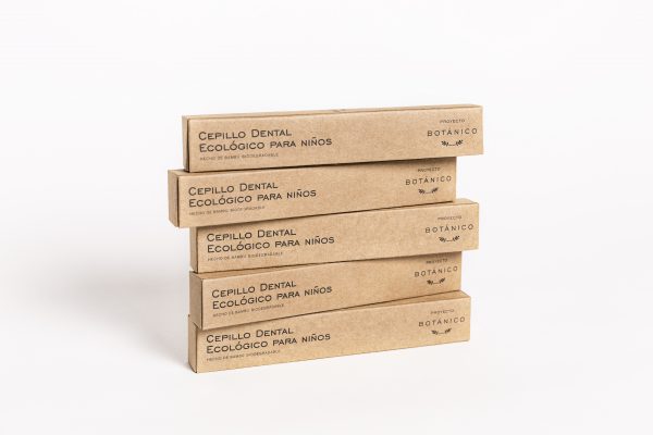 Cepillo dental de bambú NIÑOS (05 piezas)