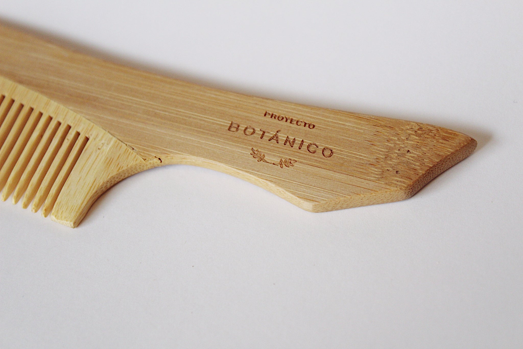 Peine para cabello de bambú