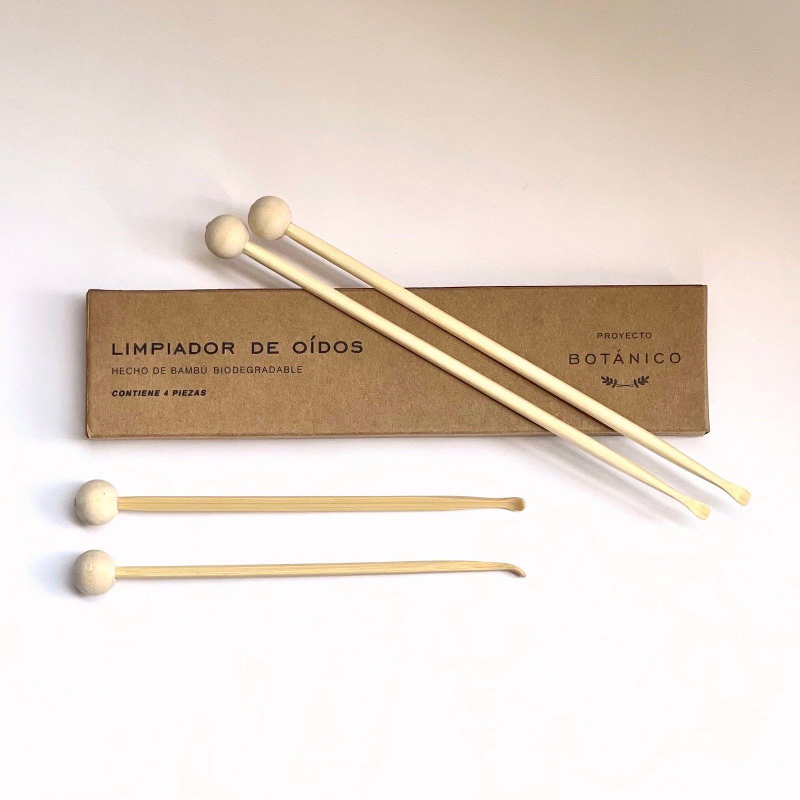 Limpiador de oídos de bambú